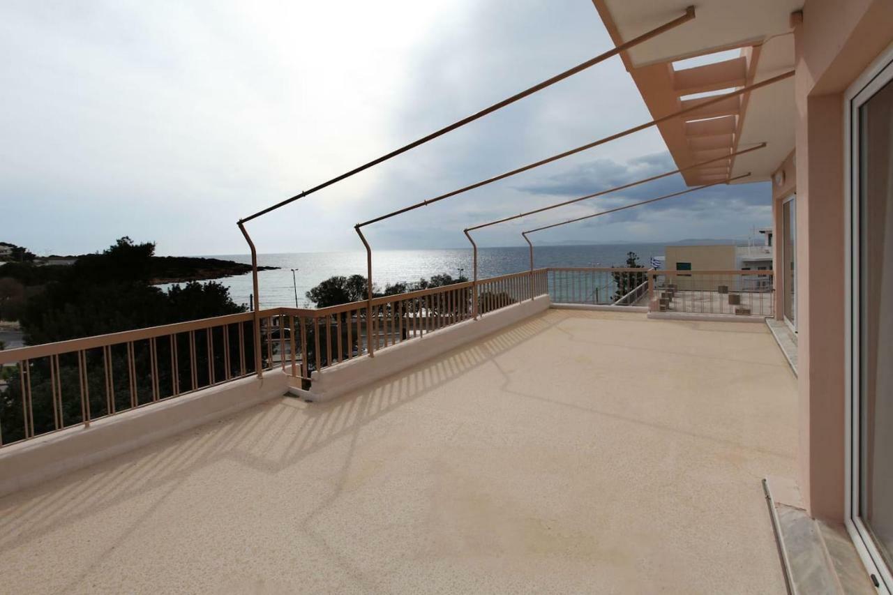 Seaside Renovated Top Floor Apartment Saronida Buitenkant foto