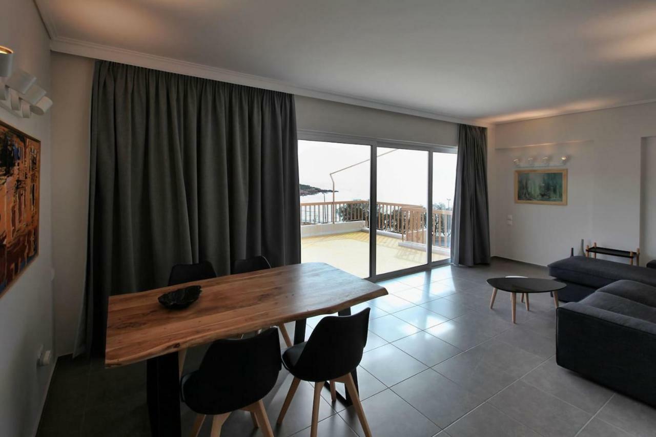 Seaside Renovated Top Floor Apartment Saronida Buitenkant foto