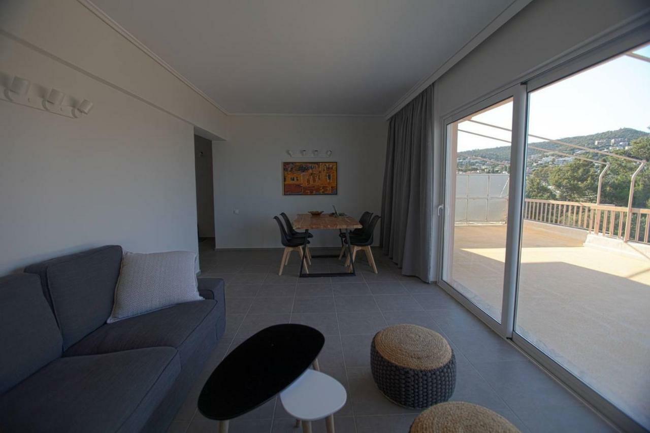 Seaside Renovated Top Floor Apartment Saronida Buitenkant foto